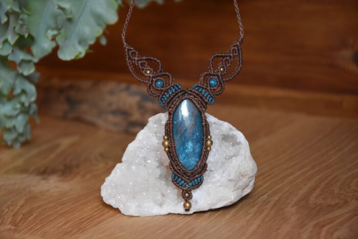 Collier Erumë