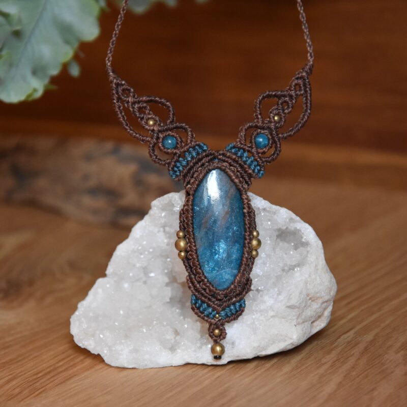 Collier Erumë