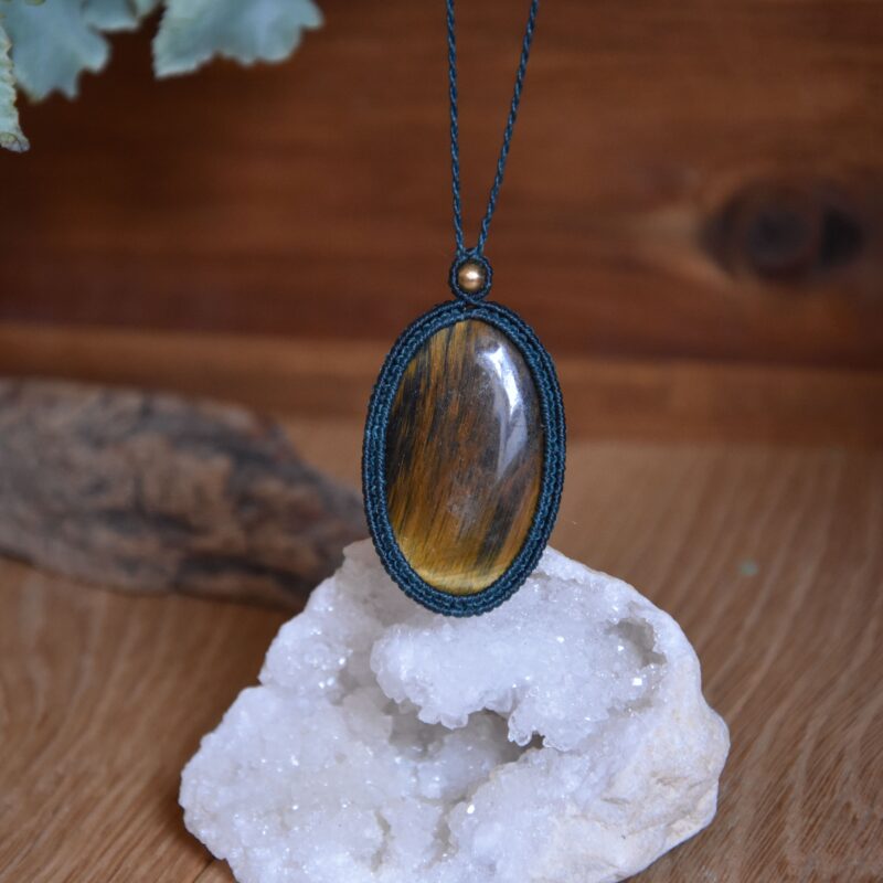 Collier Isil