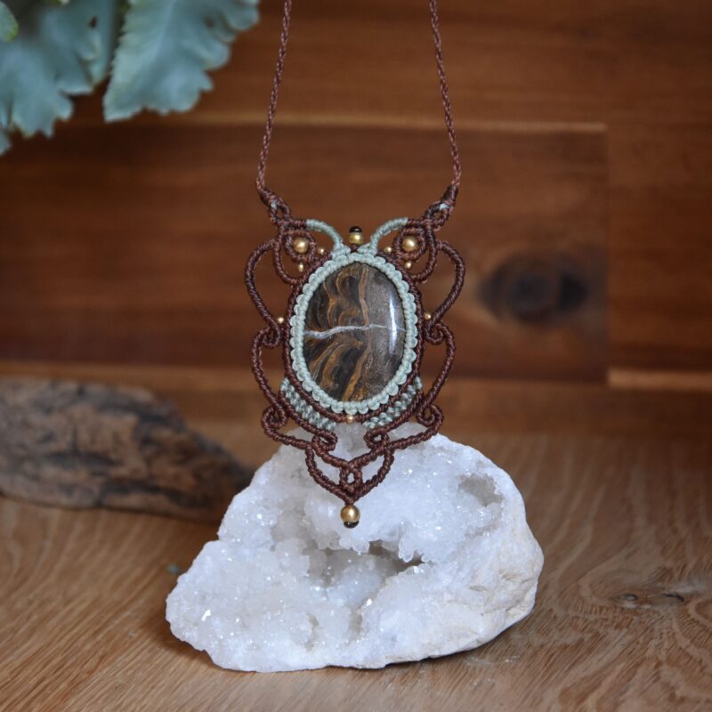 Collier Kemen