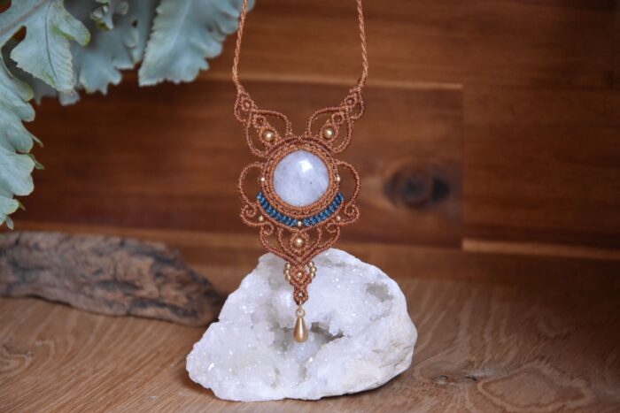 Collier Pono