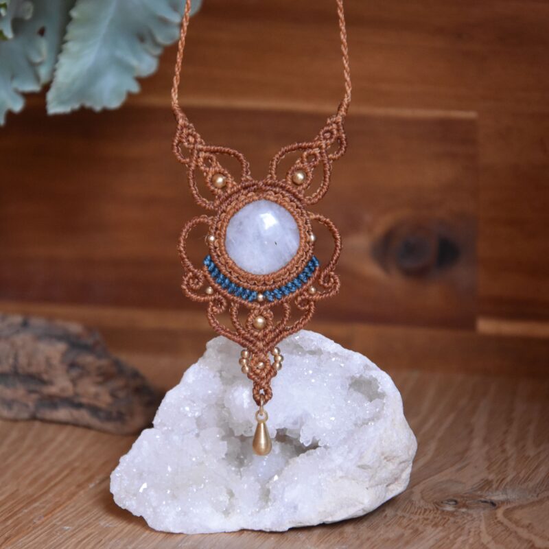 Collier Pono